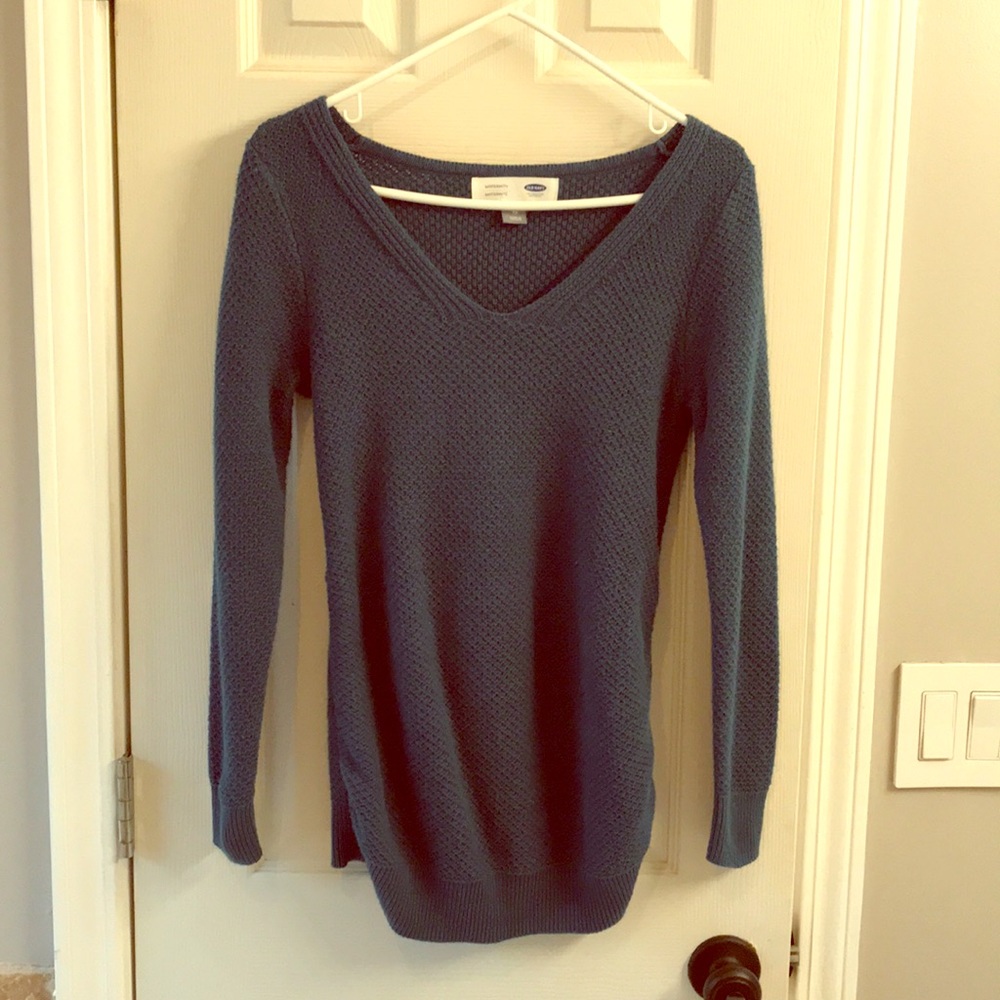 Super cozy XS Old Navy maternity knit sweater